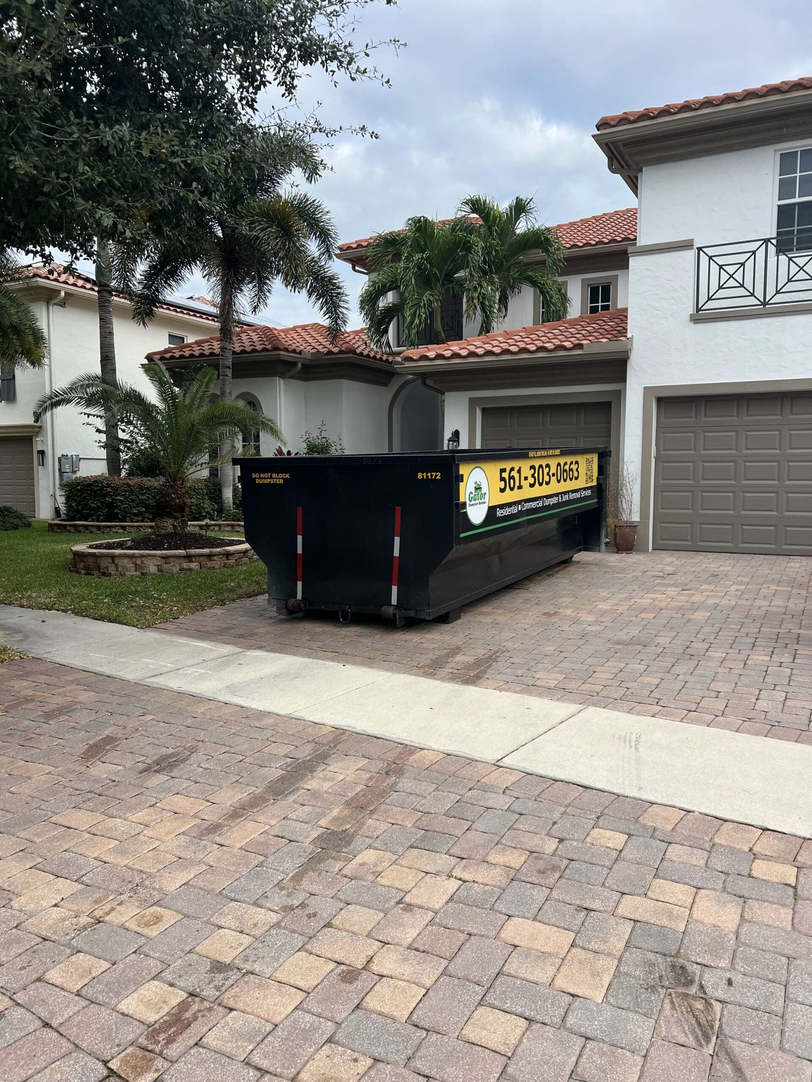10- yards Roll-Off Dumpster Rentals with walk-in double doors,10-yard roll-off dumpster rental,15- yards Roll-Off Dumpster Rentals,15-yard roll-off dumpster rental,20- yards Roll-Off Dumpster Rentals,20-yard roll-off dumpster rental,25- yards Roll-Off Dumpster Rentals,25-yard roll-off dumpster rental,Affordable Roll-Off Dumpster Rentals,Boca Raton Roll-Off Dumpster,Dumpster Rentals in Lake Worth